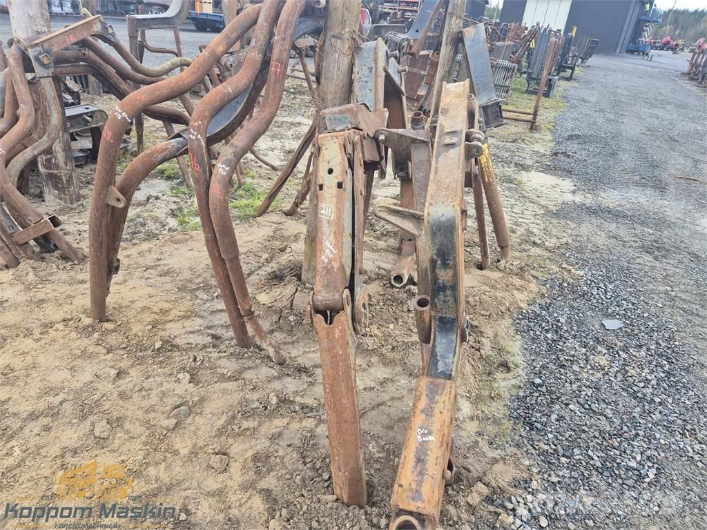 Valmet 890 مكونات أخرى