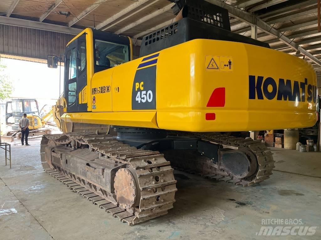 Komatsu PC 450 LC-8 حفارات زحافة