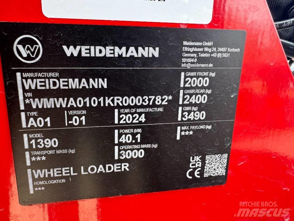 Weidemann 1390 لوادر انزلاقية التوجيه