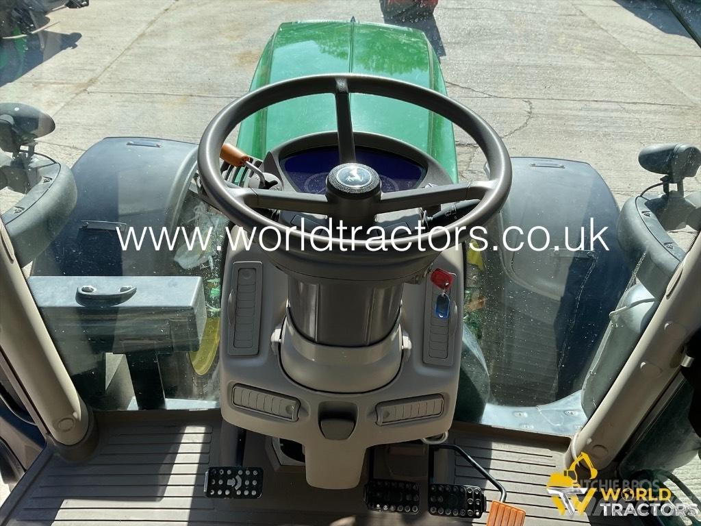 John Deere 6155 R الجرارات