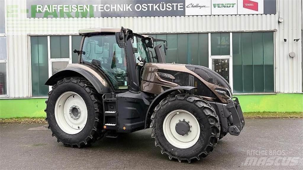 Valtra q 285 الجرارات