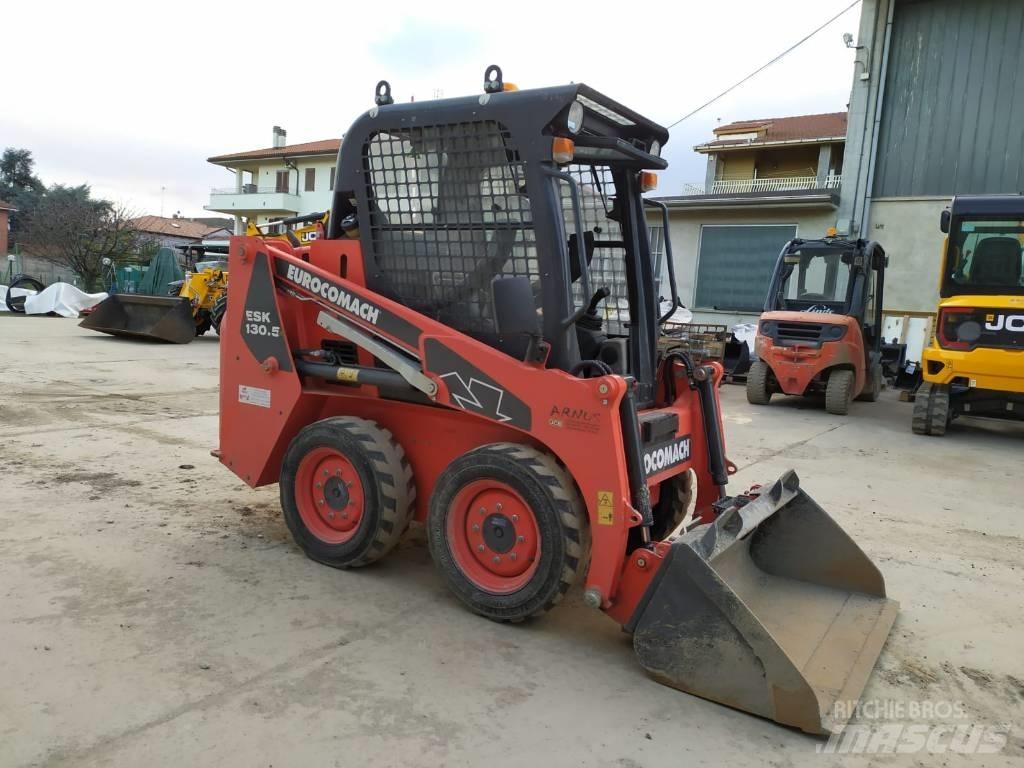 Eurocomach ESK 130.5 لوادر صغيرة