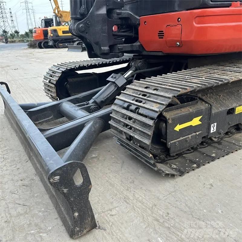Kubota KX 165 حفارات زحافة