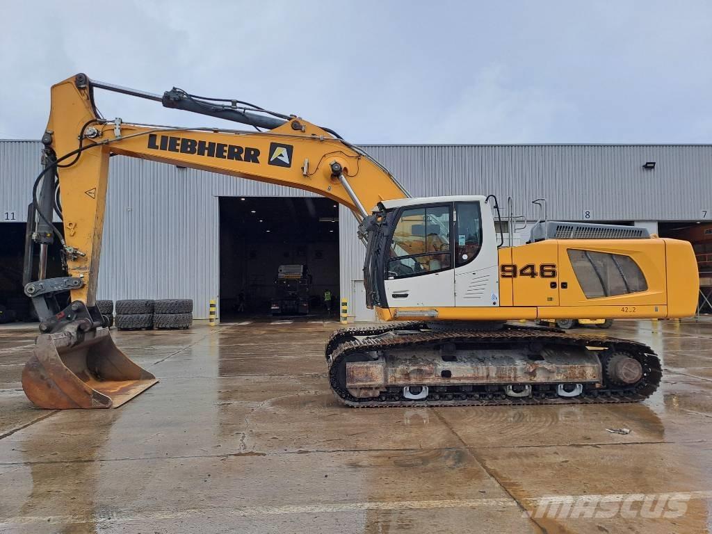 Liebherr R 946 حفارات زحافة