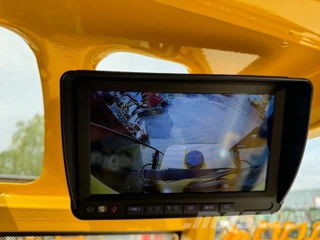 Eurotrac W12 لوادر بعجل