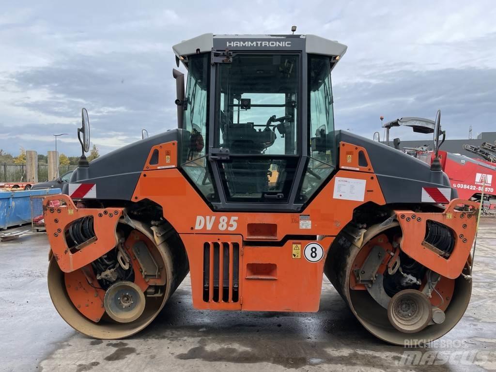 Hamm DV 85 VV مداحل ثنائية الاسطوانة