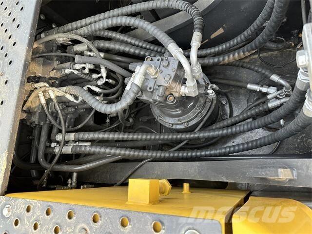 Volvo EC210B حفارات زحافة