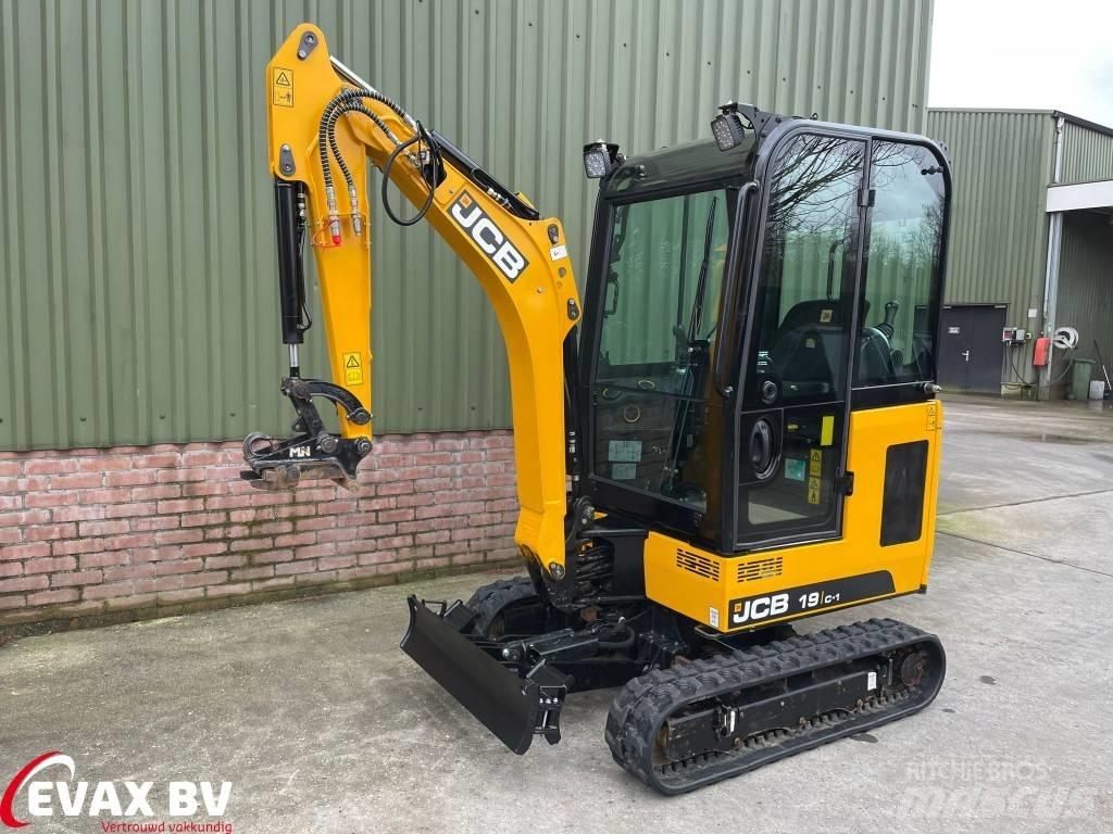 JCB 19 C-1 حفارات صغيرة أقل من 7 طن (حفارات صغيرة)
