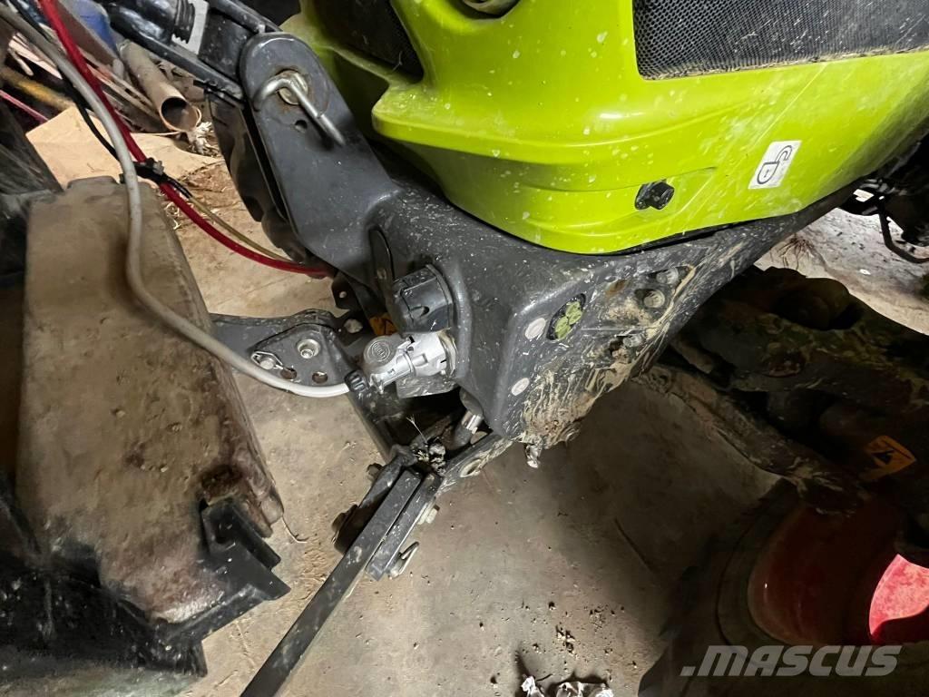 CLAAS Arion 470 الجرارات