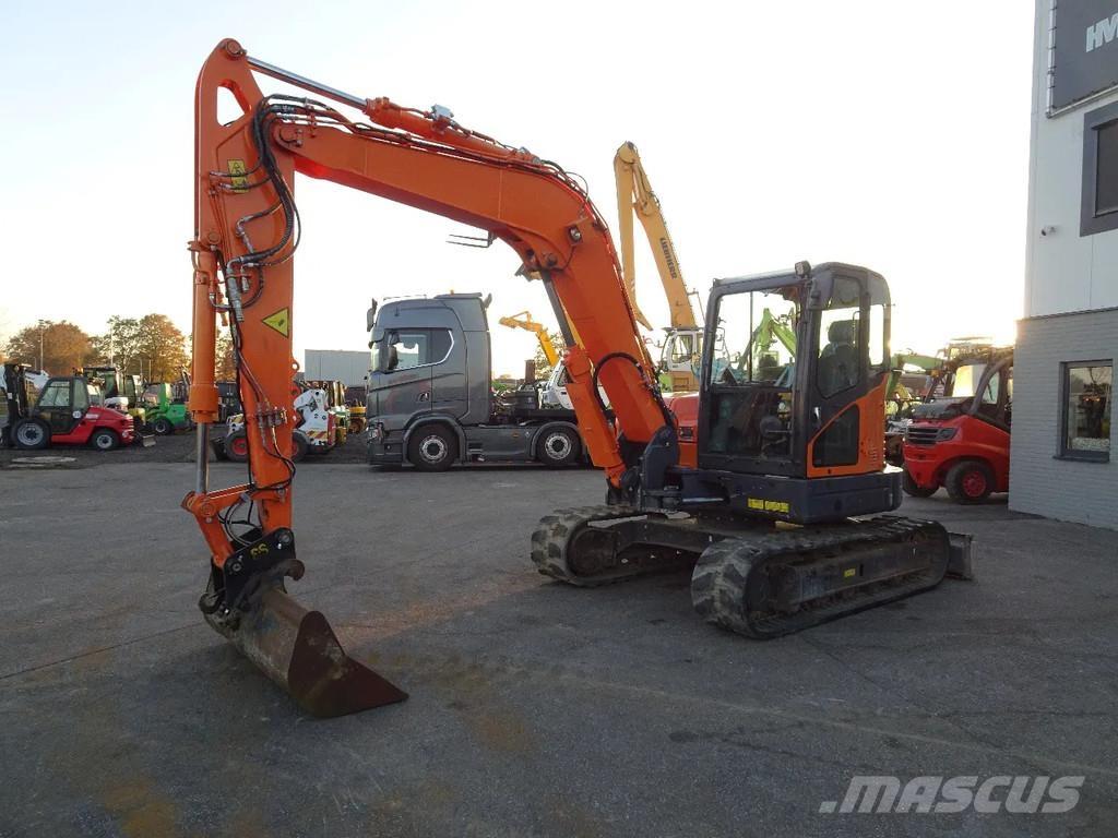 Doosan DX85R-3 حفارات زحافة