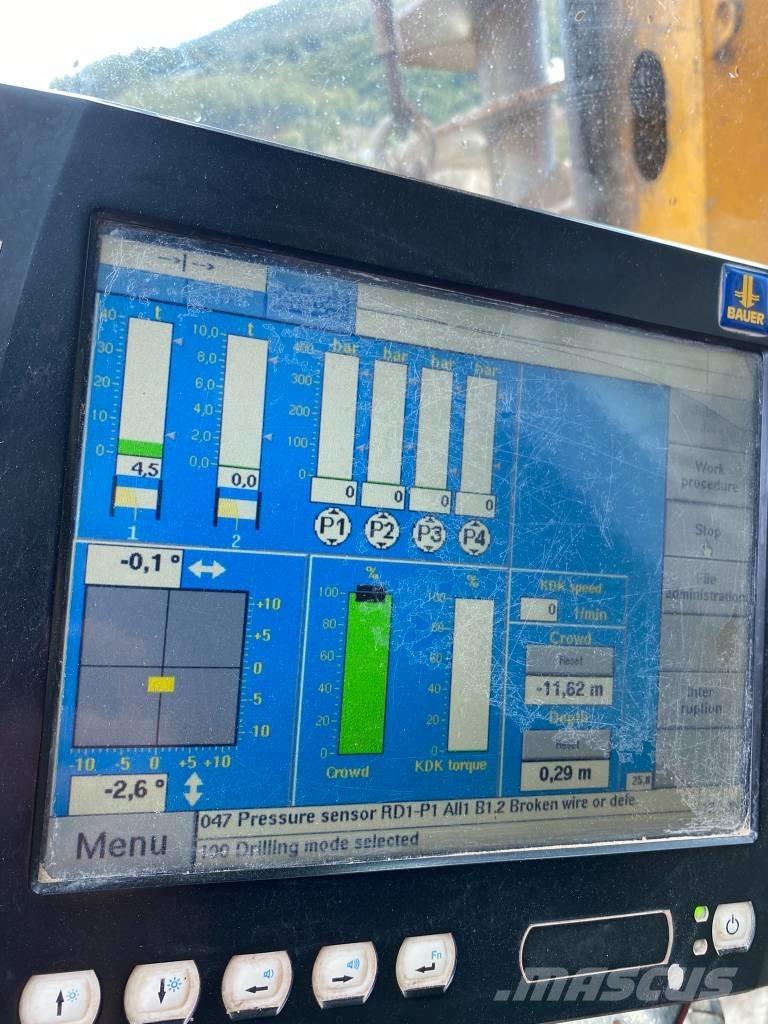 Bauer BG 24 H مثاقيب ثقيلة