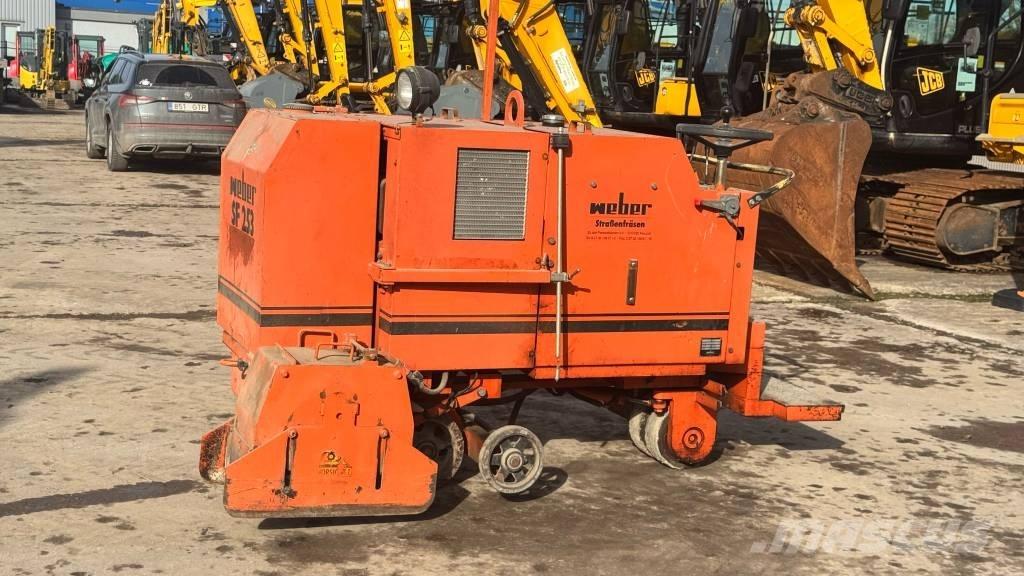 Weber SF253 ماكينات شق الأسفلت