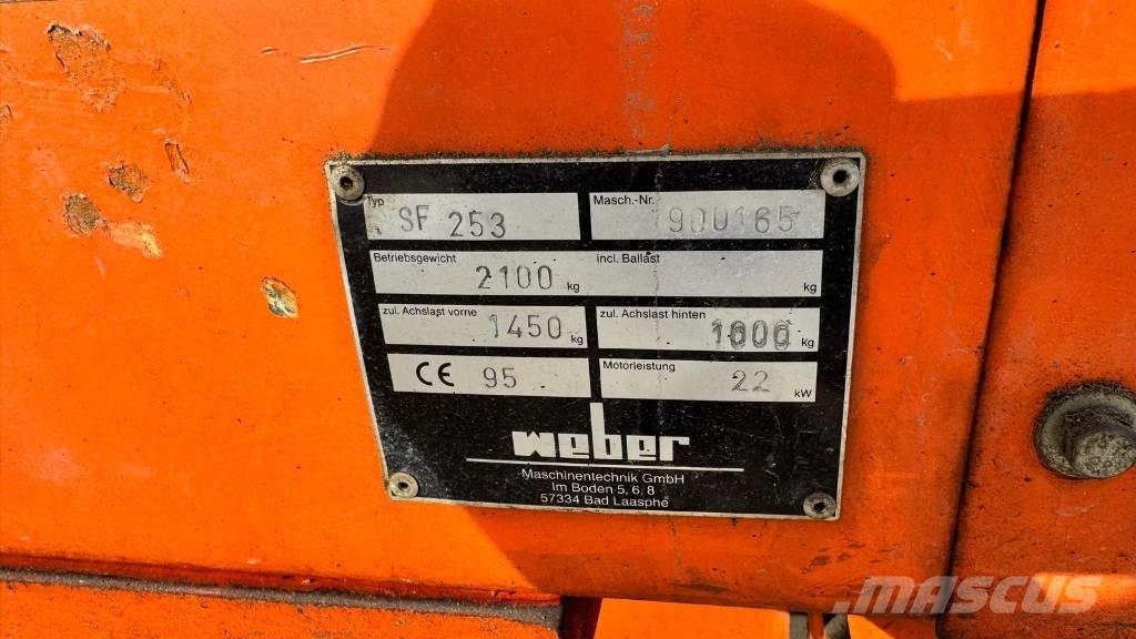 Weber SF253 ماكينات شق الأسفلت
