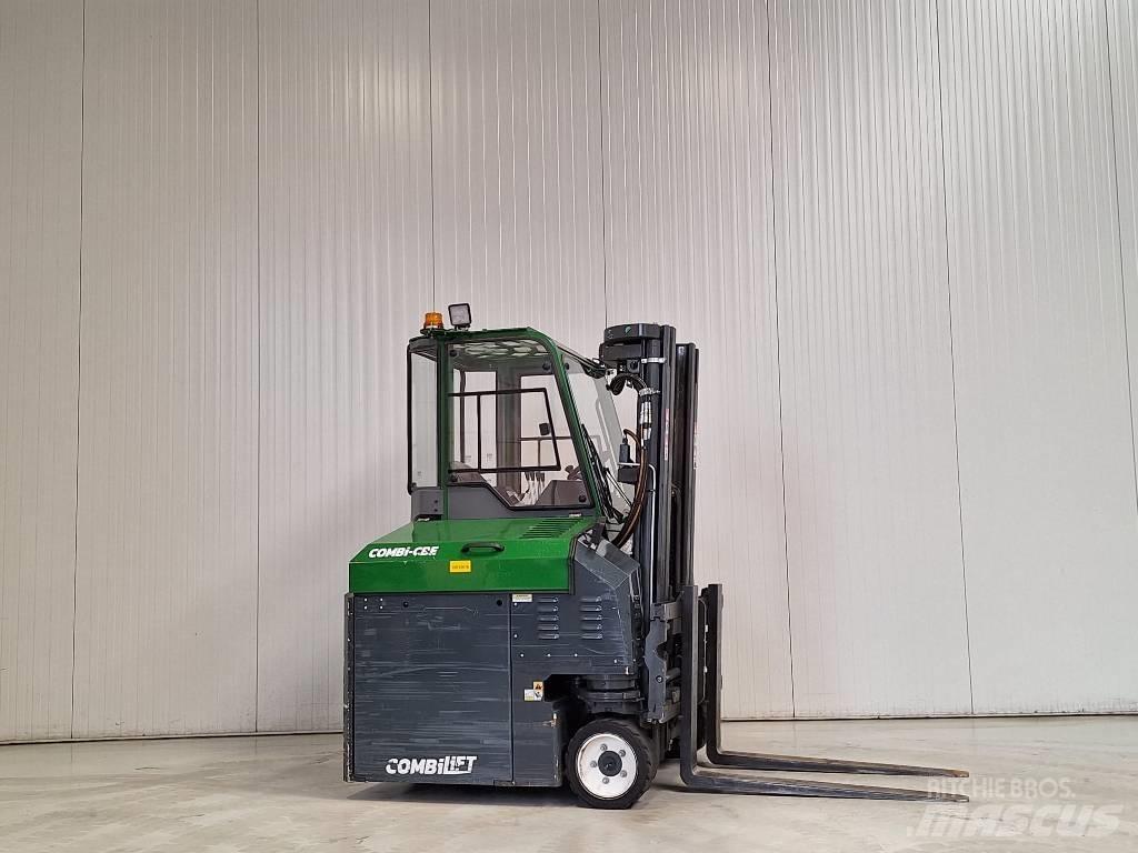 Combilift CBE2500 شاحنة المناولة رباعية الاتجاهات