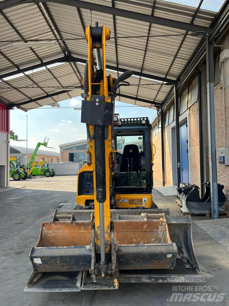 JCB 56 Z-2 لوادر وحفارات أمامية