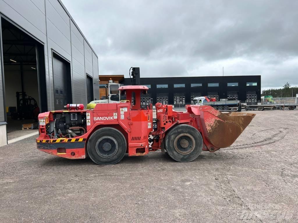 Sandvik Toro LH202 لوادر للعمل تحت سطح الأرض