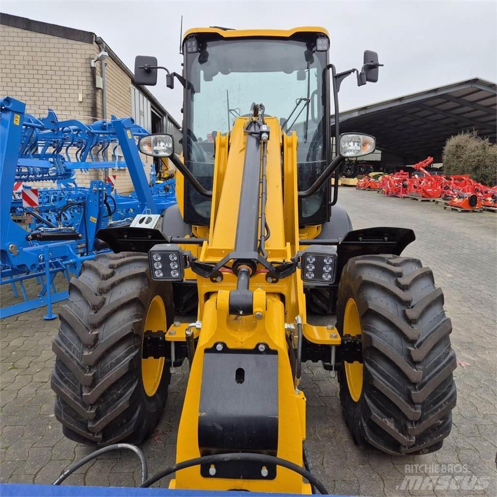 JCB TM 220 AGRI رافعات سلة تلسكوبية