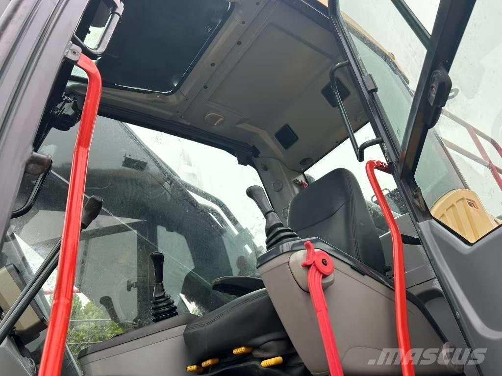 Volvo EC 480 D L حفارات زحافة