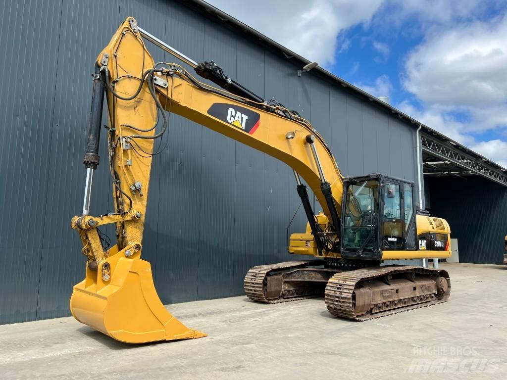 CAT 329 D LN حفارات زحافة