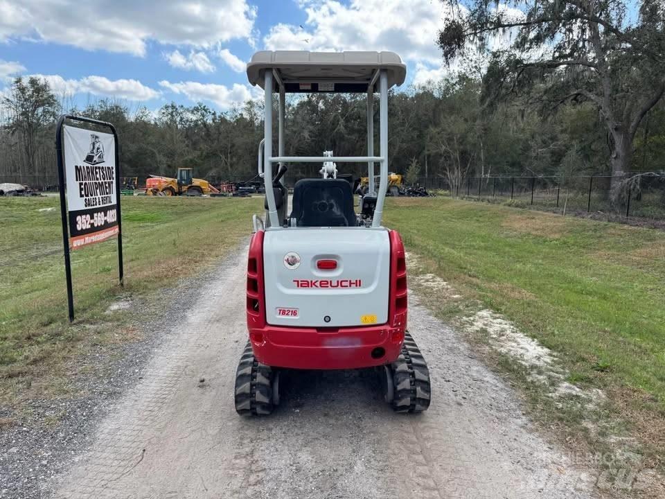 Takeuchi TB 216 حفارات صغيرة أقل من 7 طن (حفارات صغيرة)