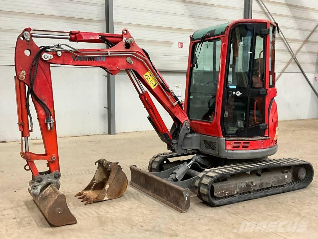 Yanmar Vio 33 U حفارات صغيرة أقل من 7 طن (حفارات صغيرة)