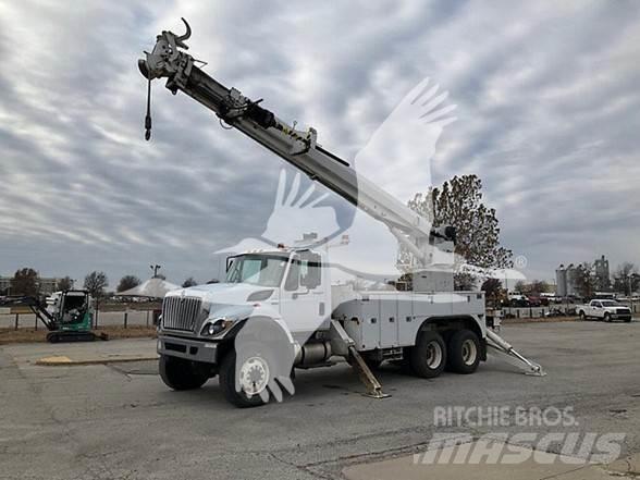 Altec D3060BTR المنصات الهوائية المثبتة على شاحنة