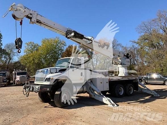 Altec DT80 المنصات الهوائية المثبتة على شاحنة