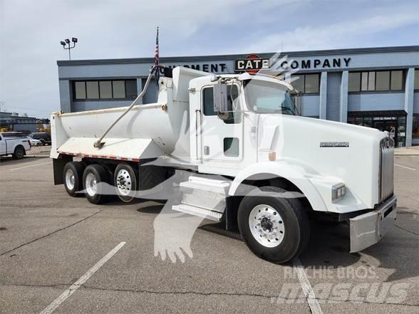 Kenworth T660 شاحنات قلابة