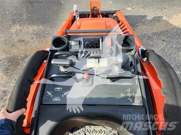 Kubota SCL1000 أخرى