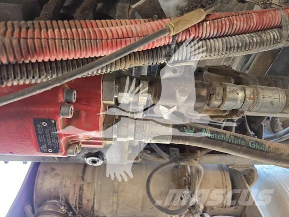 Peterbilt 367 وحدات الجر