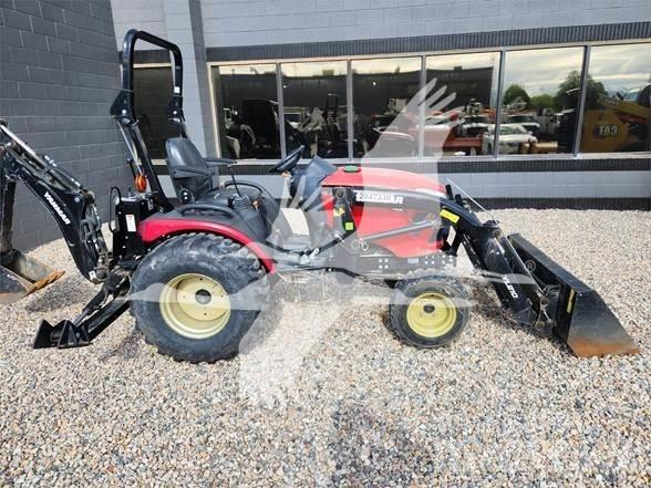 Yanmar 424 لوادر ذات جرافات عكسية