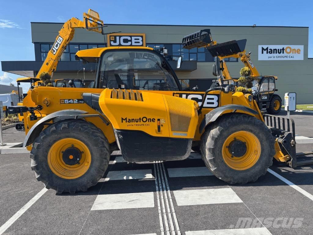 JCB 542-70 معدات مناولة لأغراض الزراعة