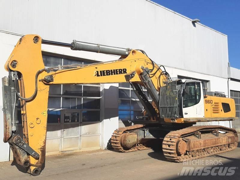 Liebherr R 960 SME حفارات زحافة