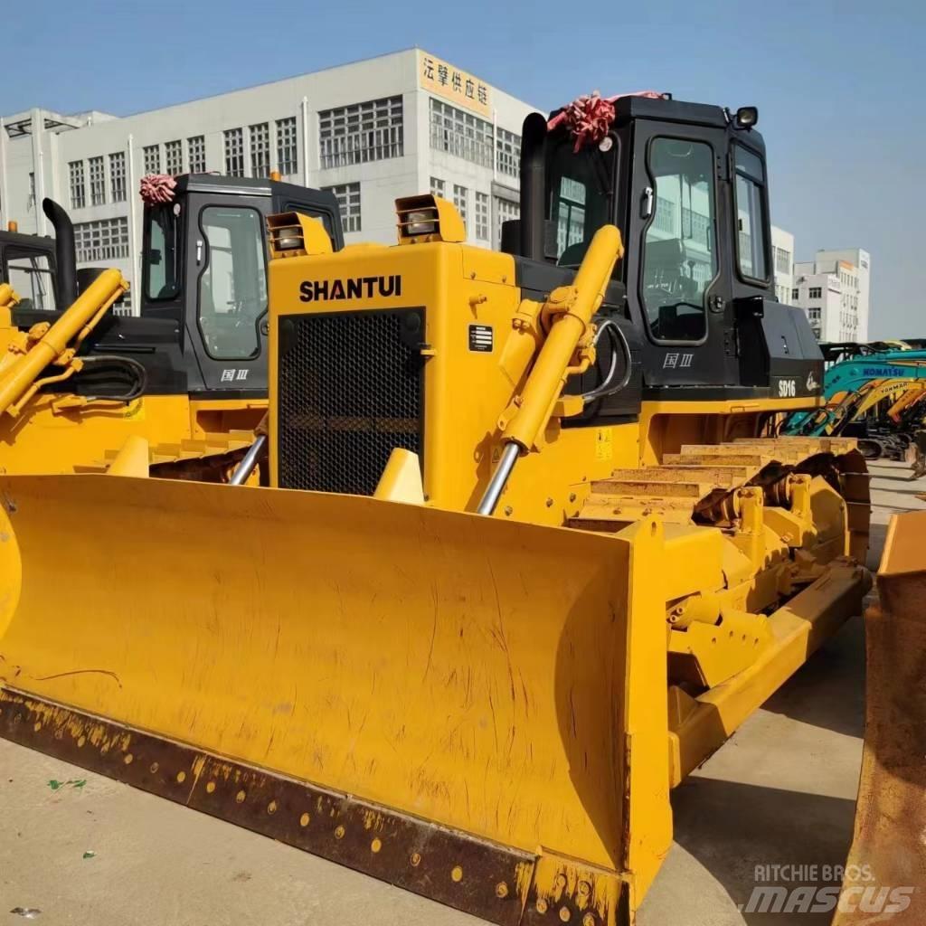 Shantui SD 16 بلدوزرات مجنزرة