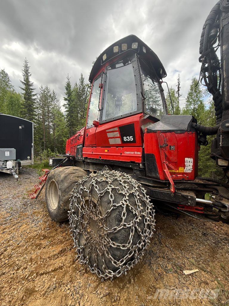 Komatsu 835 شاحنات