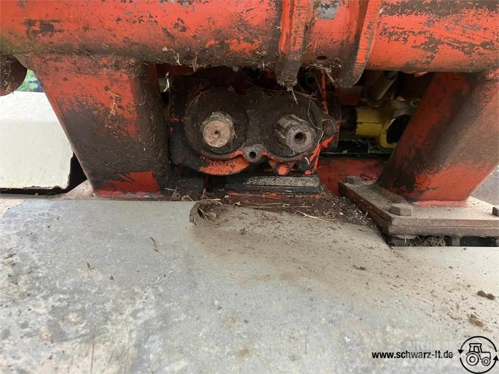 Kuhn FC 280 جزازات