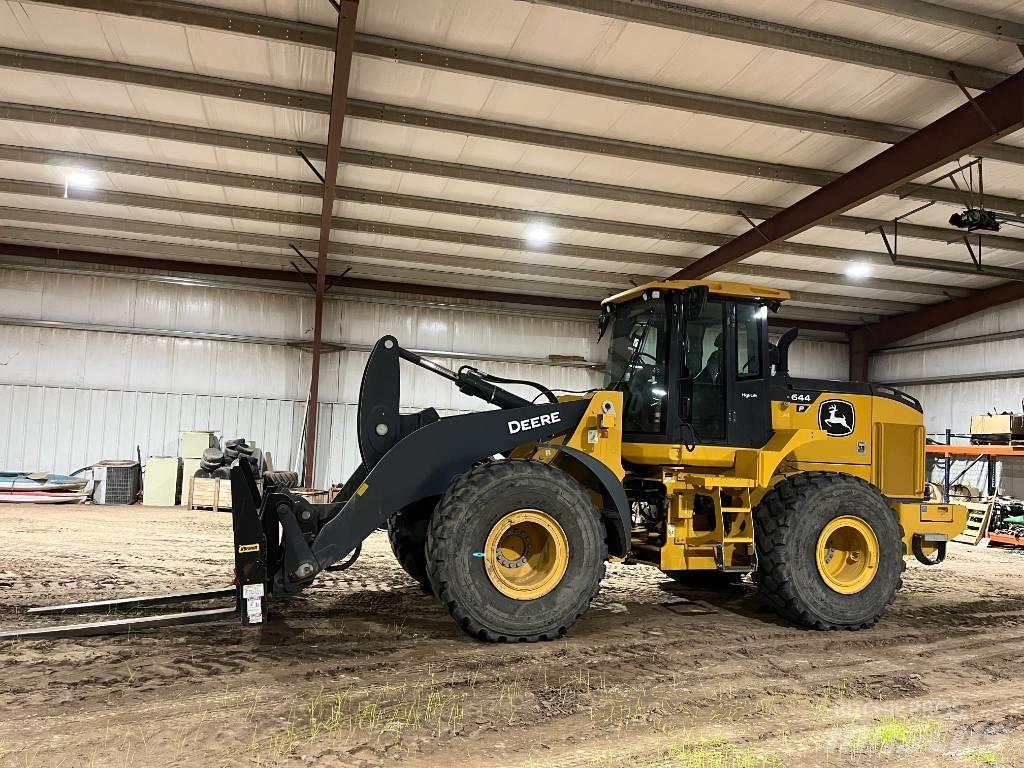John Deere 644P لوادر بعجل