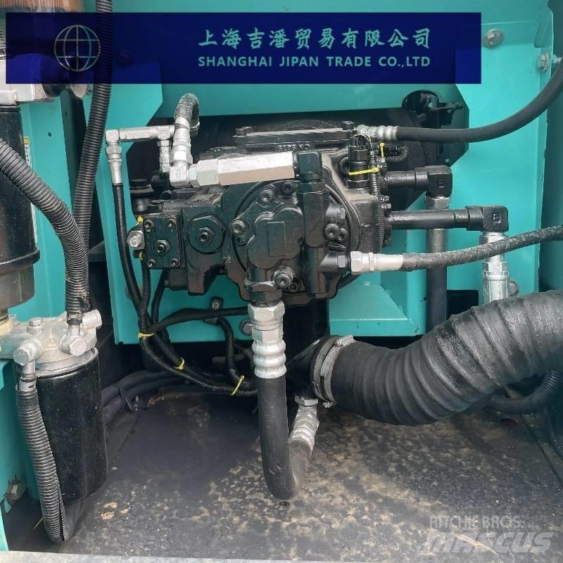Kobelco SK 140 حفارات زحافة