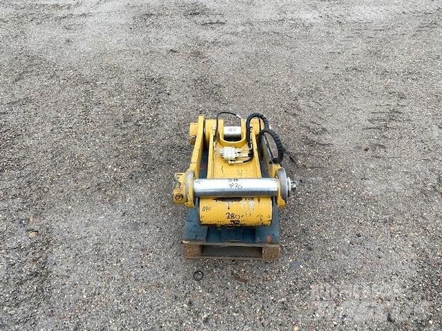 CAT 316 EL ŁĄCZNIK جرافات عكسية
