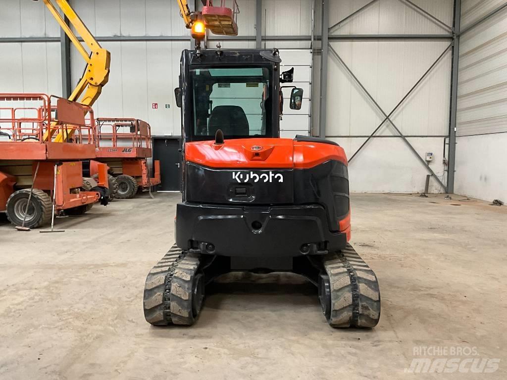 Kubota U 56-5 حفارات صغيرة أقل من 7 طن (حفارات صغيرة)