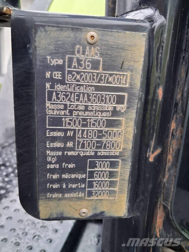 CLAAS Arion 640 الجرارات