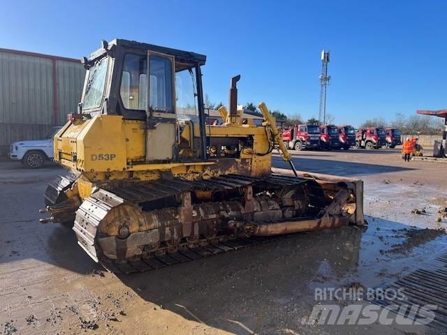 Komatsu D 53 P-17 بلدوزرات مجنزرة