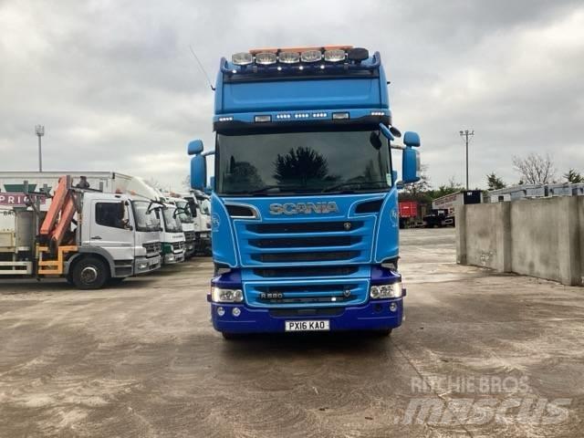 Scania R 580 وحدات الجر