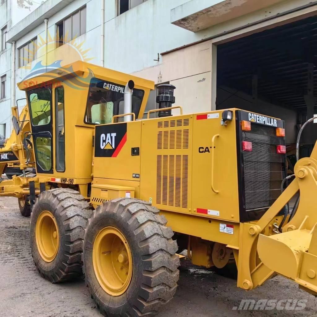 CAT 140K معدات تمهيد الطرق