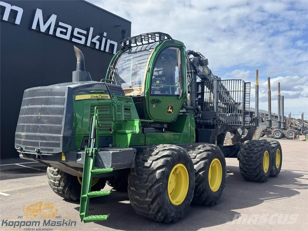 John Deere 1210G شاحنات