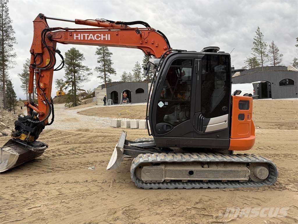 Hitachi ZX85US حفارات وسط 7 طن - 12 طن