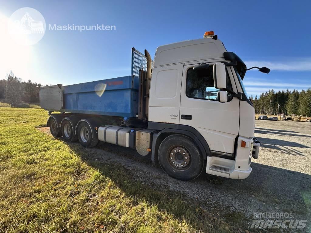 Volvo FM 440 LAXO شاحنات قلابة
