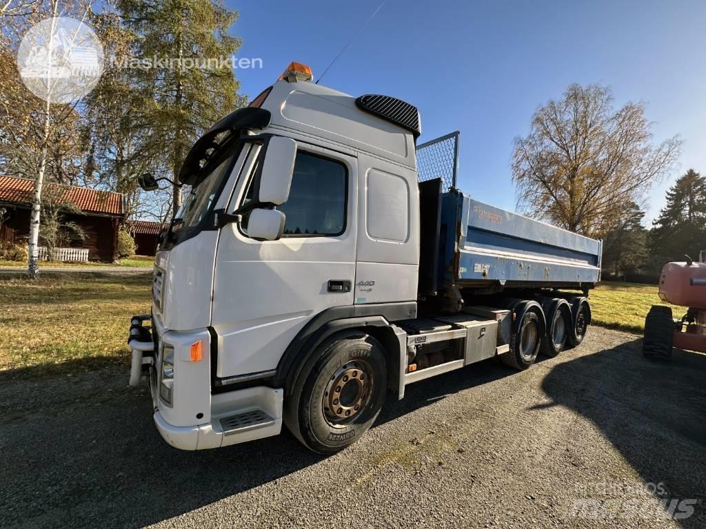 Volvo FM 440 LAXO شاحنات قلابة