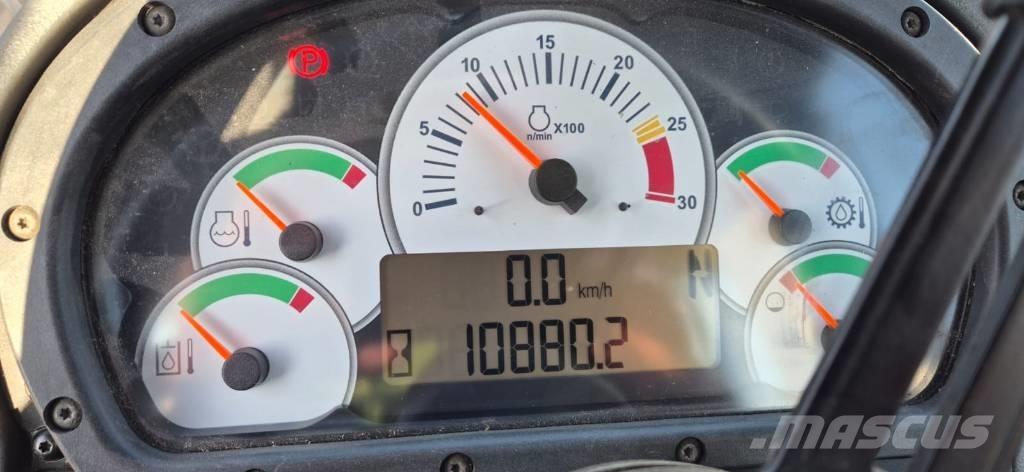 CAT 930 H لوادر بعجل