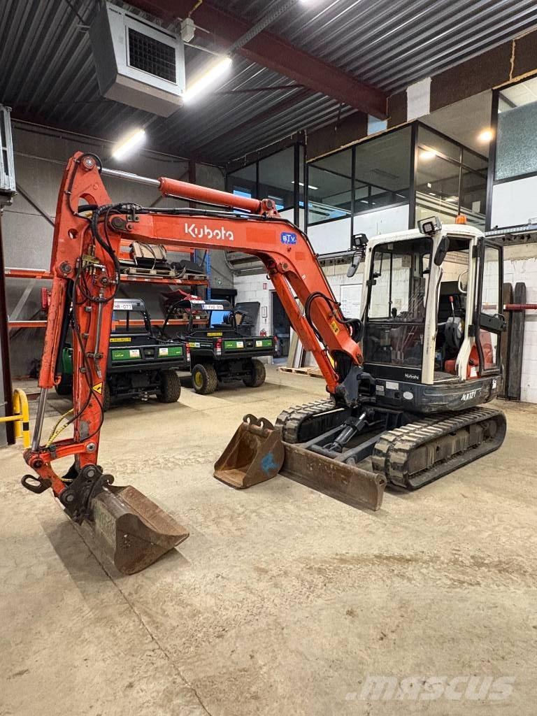Kubota KX 121-3 حفارات صغيرة أقل من 7 طن (حفارات صغيرة)